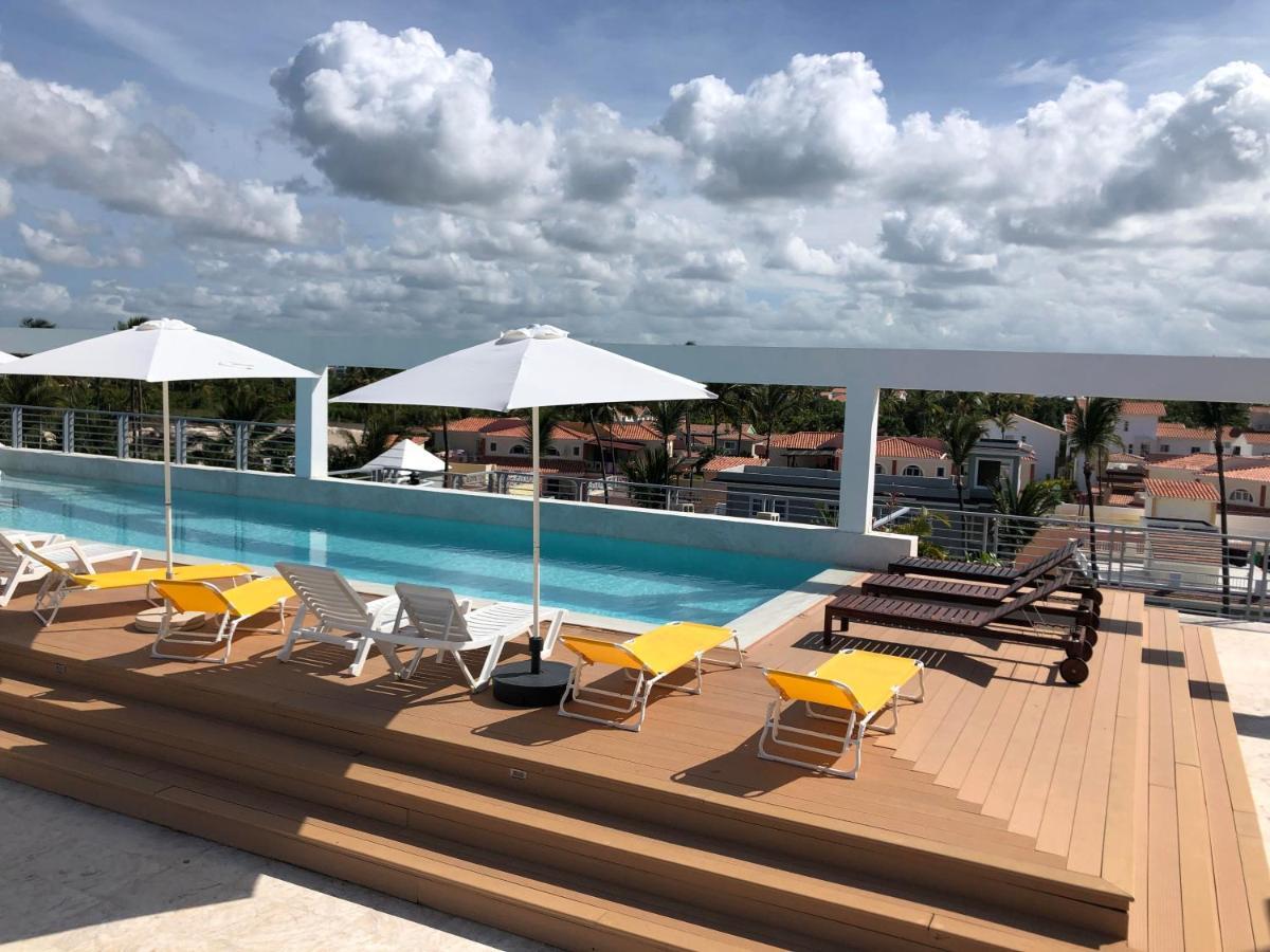 Vacation Studios With Rooftop Pool, Beach Club, Spa, Restaurants - Ducassi Collection - Playa Los Corales Punta Cana Exterior photo