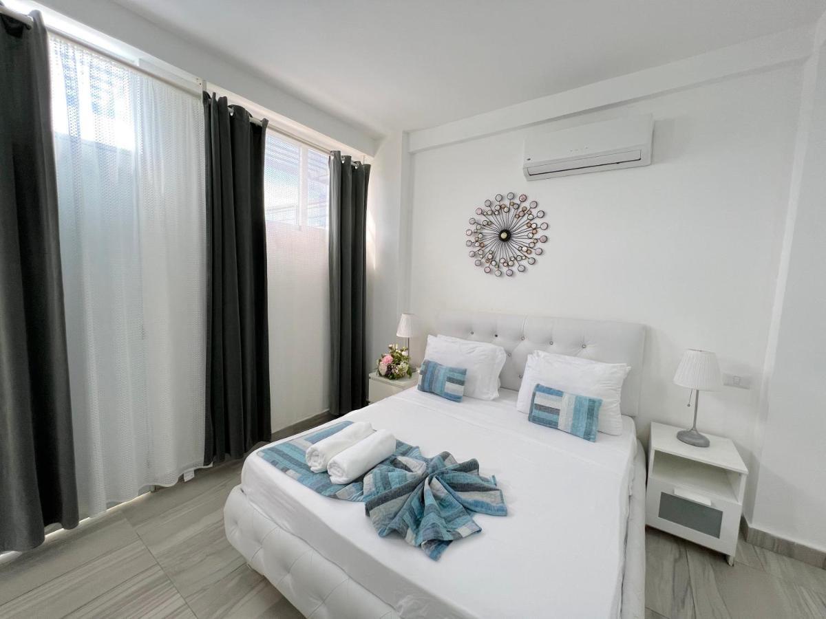 Vacation Studios With Rooftop Pool, Beach Club, Spa, Restaurants - Ducassi Collection - Playa Los Corales Punta Cana Room photo